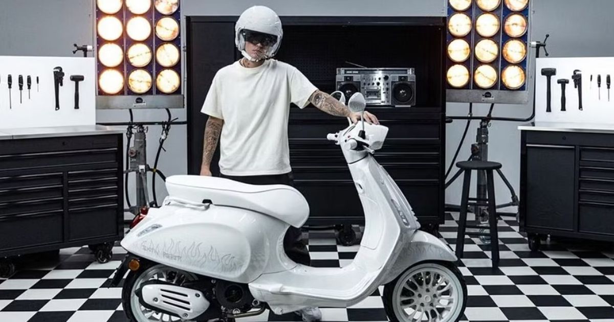 Vespa Justin Bieber Edition